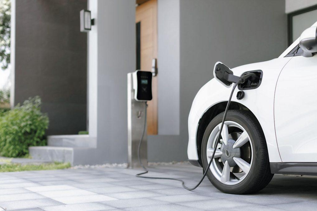 ⚡ Home EV Charger Installation: The Smart Way to Power Your Electric Vehicle